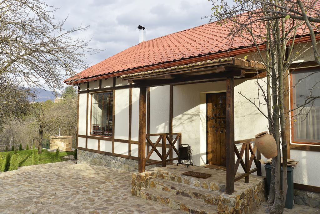 Villa Jrhogher ديليجان الغرفة الصورة
